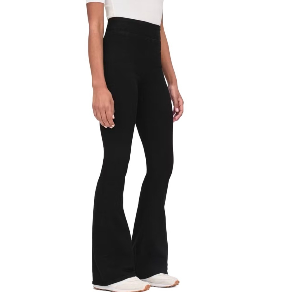 Frame Denim The Jetset Flare Jeans